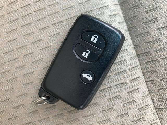 中古車 トヨタ マークx 2 5 250g リラックスセレクション の中古車詳細 35 000km シルバー 徳島県 59 9万円 中古車 情報 中古車検索なら 車選びドットコム 車選び Com