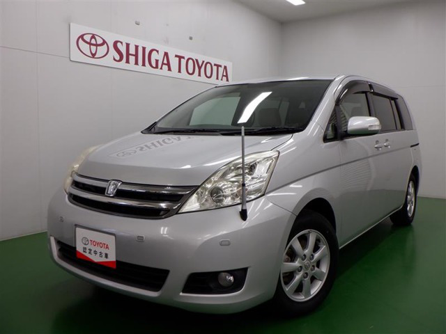 中古車 トヨタ アイシス 2 0 G Uセレクション の中古車詳細 76 000km シルバーメタリック 滋賀県 30万円 中古車情報 中古車検索なら 車選びドットコム 車選び Com