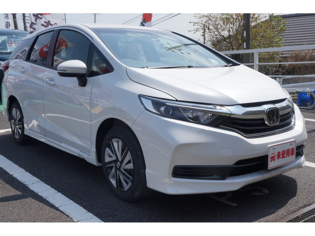 中古車 ホンダ シャトル 1 5 G ホンダセンシング の中古車詳細 5km パールホワイト 神奈川県 169 8万円 中古車情報 中古車 検索なら 車選びドットコム 車選び Com