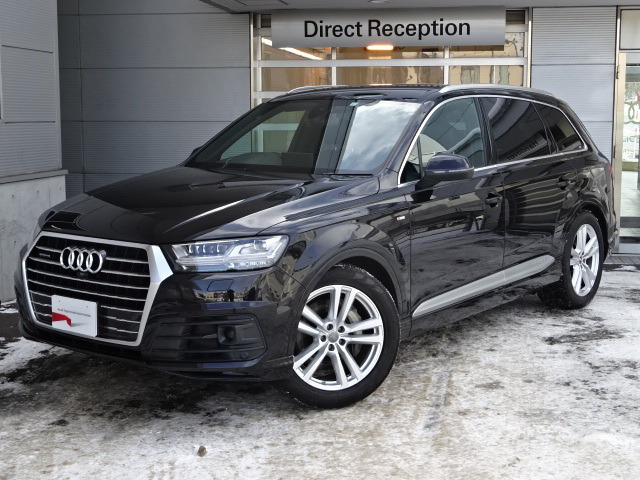 中古車 アウディ Q7 3 0 Tfsi クワトロ Sラインパッケージ 4wd の中古車詳細 26 000km ブラック 北海道 568万円 中古車情報 中古車検索なら 車選びドットコム 車選び Com