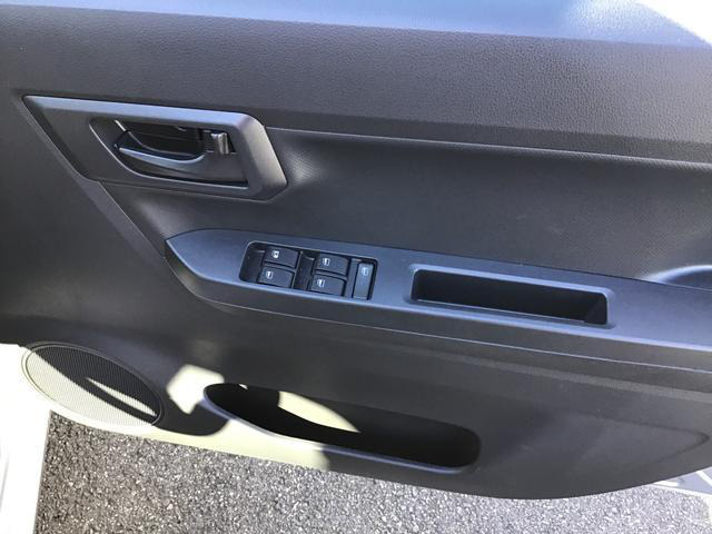 中古車 ダイハツ ミライース L Saiii の中古車詳細 11 000km シルバー 千葉県 79 1万円 中古車情報 中古車検索なら 車選びドットコム 車選び Com