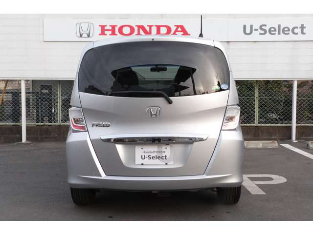 中古車 ホンダ フリード 1 5 G ジャストセレクションプラス の中古車詳細 58 000km シルバー 東京都 96万円 中古車情報 中古車検索なら 車選びドットコム 車選び Com