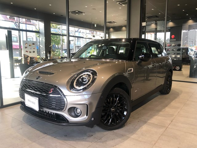 中古車 Bmw ミニクラブマン クーパー S オール4 4wd 6 000km シルバー 大阪府 3万円 中古車情報 中古車検索なら 車選びドットコム 車選び Com