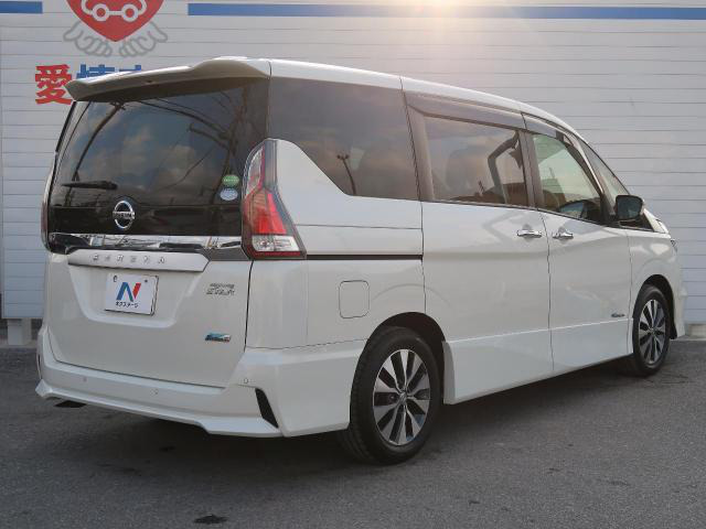 中古車 日産 セレナ 2 0 ハイウェイスター の中古車詳細 100 923km ブリリアントホワイトパール 3p 沖縄県 139 9万円 中古車情報 中古車検索なら 車選びドットコム 車選び Com