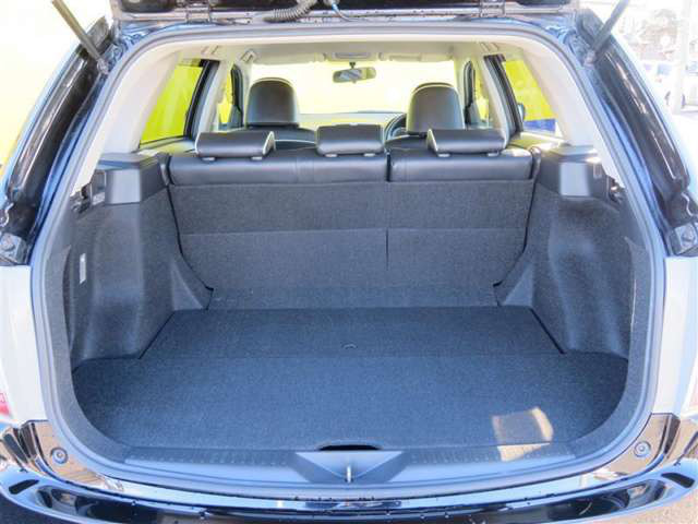 中古車 トヨタ カローラフィールダー 1 5 X 2 の中古車詳細 79 000km ブラック 埼玉県 49万円 中古車情報 中古車検索なら 車選びドットコム 車選び Com