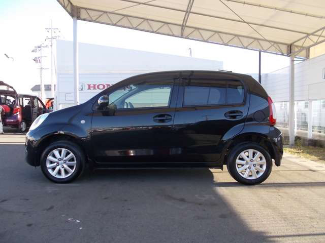 中古車 トヨタ パッソ 1 0 X Lパッケージ キリリ の中古車詳細 37 000km ブラックメタリック 熊本県 73 8万円 中古車 情報 中古車検索なら 車選びドットコム 車選び Com