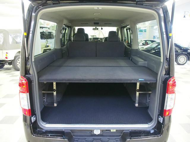 中古車 日産 Nv350キャラバン プレミアムgx ベッドキット 切替4wd の中古車詳細 98 564km タイガーアイブラウン 新潟県 269万円 中古車情報 中古車検索なら 車選びドットコム 車選び Com