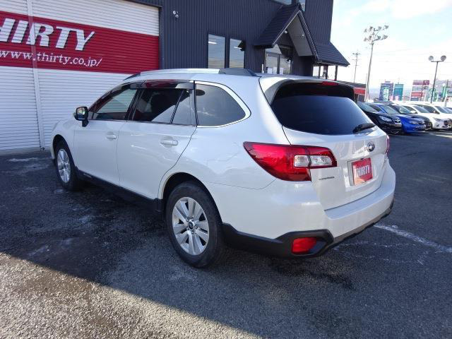 中古車 スバル レガシィアウトバック の中古車詳細 61 000km ホワイトパール 長野県 129万円 中古車情報 中古車検索なら 車 選びドットコム 車選び Com