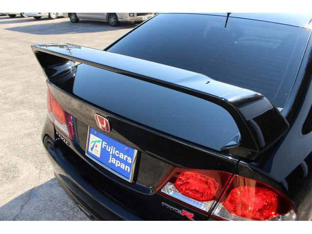 中古車 ホンダ シビックタイプr 2 0 無限 Rr の中古車詳細 87 660km ブラック 茨城県 269万円 中古車情報 中古 車検索なら 車選びドットコム 車選び Com