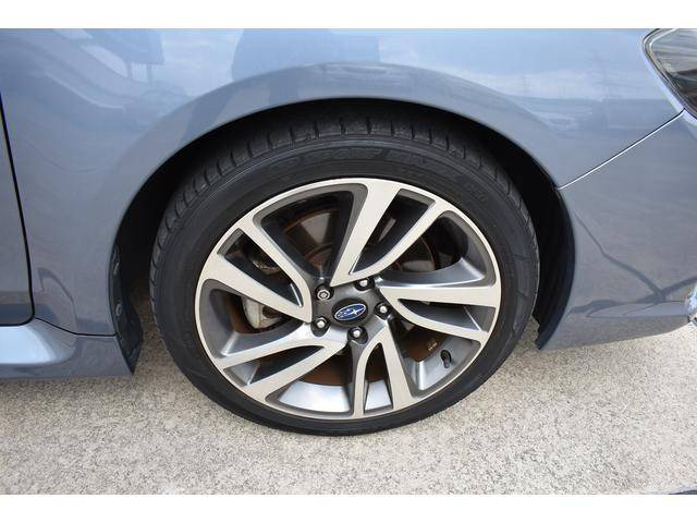 中古車 スバル レヴォーグ 1 6 Gt S アイサイト 4wd の中古車詳細 46 000km グレーメタリック 福岡県 143万円 中古車情報 中古車検索なら 車選びドットコム 車選び Com