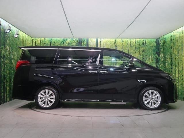 中古車 トヨタ アルファード 2 5 S の中古車詳細 登録済未使用車 10km走行 ブラック 愛知県 360 9万円 中古車情報 中古 車検索なら 車選びドットコム 車選び Com