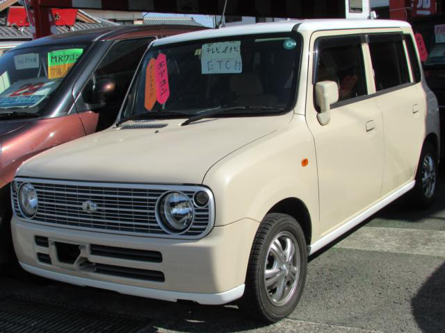 中古車情報 スズキ アルトラパン 660 L 修復歴無し の中古車詳細 走行距離 6 3万km カラー ベージュツートン 販売地域 愛媛県今治市 中古車を探すなら Carme カーミー 中古車