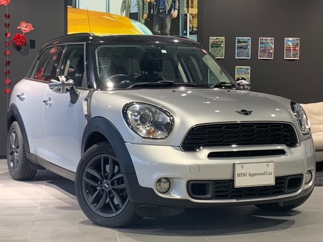 中古車 Bmw ミニクロスオーバー クーパー S の中古車詳細 65 000km シルバー 山口県 139 8万円 中古車情報 中古車 検索なら 車選びドットコム 車選び Com