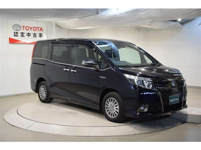 中古車 トヨタ エスクァイアハイブリッド 1 8 Gi ブラックテーラード の中古車詳細 65 000km ブラック 大阪府 1万円 中古車情報 中古車検索なら 車選びドットコム 車選び Com