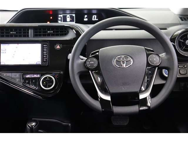 中古車 トヨタ アクア 1 5 S スタイルブラック の中古車詳細 15 000km ダークブルーメタリック 京都府 129 8万円 中古 車情報 中古車検索なら 車選びドットコム 車選び Com