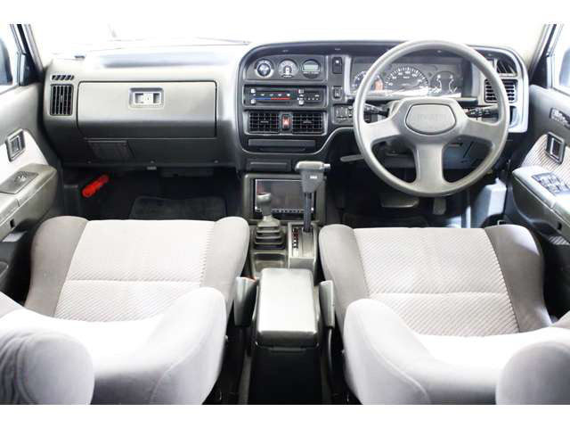 中古車情報 マツダ プロシードマービー 2 5 4wd 修復歴無し の中古車詳細 走行距離 8 9万km カラー ブラック 販売地域 群馬県伊勢崎市 中古車を探すなら Carme カーミー 中古車