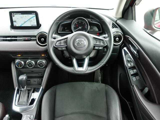 中古車 マツダ デミオ 1 5 Xd ツーリング Lパッケージ の中古車詳細 18 000km レッド 愛知県 108 8万円 中古車情報 中古車検索なら 車選びドットコム 車選び Com