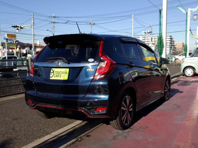 中古車 ホンダ フィット 1 5 Rs ホンダセンシング の中古車詳細 14 000km コン 千葉県 185 8万円 中古車情報 中古車検索なら 車選びドットコム 車選び Com