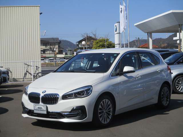中古車 Bmw 218dアクティブツアラー 218d ラグジュアリー の中古車詳細 18 000km ホワイト 香川県 265万円 中古車情報 中古車検索なら 車選びドットコム 車選び Com 中古車 Bmw 218dアクティブツアラー 218d ラグジュアリー の中古車詳細 18 000km ホワイト 香川県 265万円 中古車情報 中古車検索なら 車選びドットコム 車選び Com