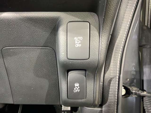 中古車 ホンダ N Boxスラッシュ G L インテリアカラーパッケージ 4wd の中古車詳細 58 000km グレーメタリック 新潟県 108万円 中古車情報 中古車検索なら 車選びドットコム 車選び Com