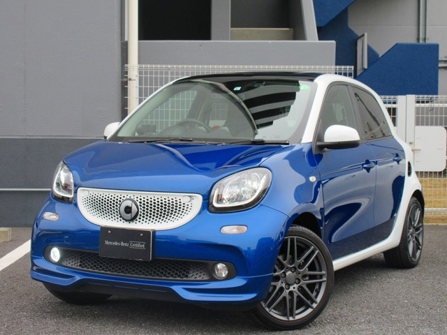 中古車 Mccスマート スマートフォーフォー ブラバス スポーツ ツイナミック の中古車詳細 2 000km ブルーホワイトメタリック 埼玉県 245万円 中古車情報 中古車検索なら 車選びドットコム 車選び Com