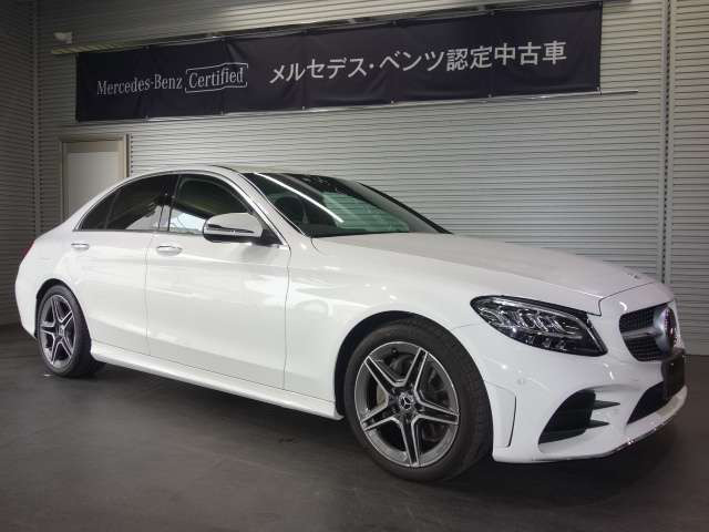 中古車 メルセデス ベンツ C180 アバンギャルド Amgライン の中古車詳細 4 000km ホワイト 静岡県 418万円 中古車 情報 中古車検索なら 車選びドットコム 車選び Com