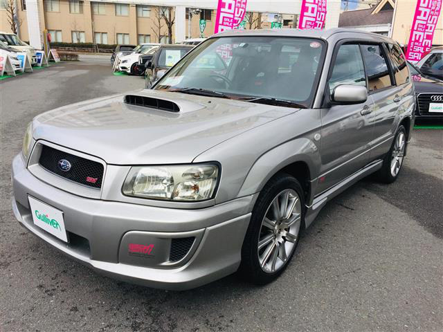 中古車 スバル フォレスター 2 0 Stiバージョン 4wd 4wd 6mt の中古車詳細 61 000km クリスタルグレーメタリック 大阪府 196 5万円 中古車情報 中古車検索なら 車選びドットコム 車選び Com