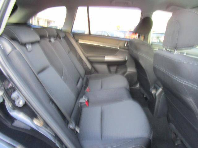 中古車 スバル レヴォーグ 1 6 Gt アイサイト 4wd の中古車詳細 40 000km ブラックメタリック 大分県 187万円 中古車情報 中古車検索なら 車選びドットコム 車選び Com