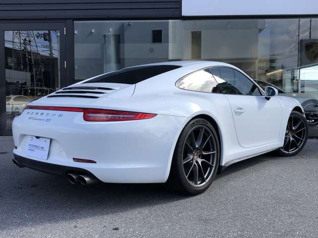 中古車 ポルシェ 911 カレラ4s Pdk の中古車詳細 78 000km ホワイト 新潟県 848万円 中古車情報 中古車検索なら 車 選びドットコム 車選び Com