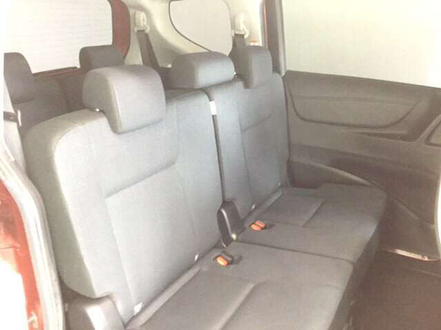 中古車 トヨタ シエンタ 1 5 G の中古車詳細 40 000km レッド 兵庫県 139 8万円 中古車情報 中古車検索なら 車選びドットコム 車選び Com