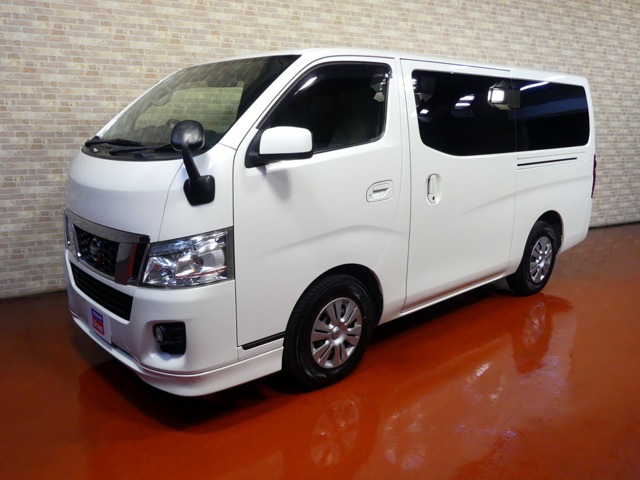 中古車 日産 Nv350キャラバンワゴン 2 5 Gx オートスライドドア付 ロング 低床 の中古車詳細 18 000km パールホワイト 東京都 213 9万円 中古車情報 中古車検索なら 車選びドットコム 車選び Com