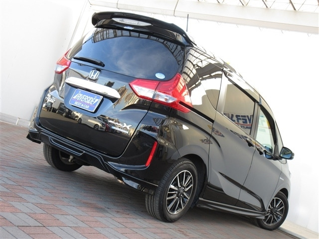 中古車 ホンダ フリード 1 5 ハイブリッド モデューロx ホンダセンシング 9型ナビbカメラled両電動スライドetc の中古車詳細 31 000km ブラック 神奈川県 246万円 中古車情報 中古車検索なら 車選びドットコム 車選び Com