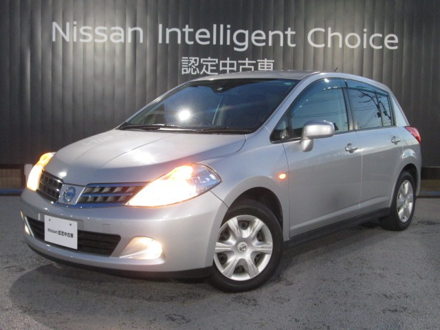 中古車 日産 ティーダ 1 5 15m Sv プラズマ の中古車詳細 67 000km シルバー 埼玉県 32 8万円 中古車情報 中古車検索なら 車選びドットコム 車選び Com