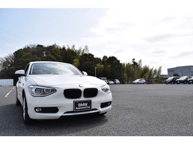 中古車 Bmw 116i の中古車詳細 17 000km ホワイト 千葉県 119 9万円 中古車情報 中古車検索なら 車選びドットコム 車選び Com