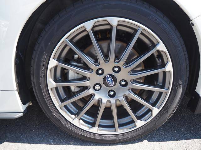 中古車 スバル レヴォーグ 1 6 Sti スポーツ アイサイト 4wd の中古車詳細 23 000km ホワイトメタリック 神奈川県 262 9万円 中古車情報 中古車検索なら 車選びドットコム 車選び Com