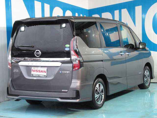 中古車 日産 セレナ 1 2 E Power ハイウェイスター V の中古車詳細 2 000km グレー 神奈川県 310 4万円 中古車 情報 中古車検索なら 車選びドットコム 車選び Com