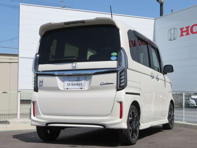 中古車 ホンダ N Boxカスタム G L ターボ ホンダセンシング の中古車詳細 34 000km ホワイトパール 大阪府 149 8万円 中古車情報 中古車検索なら 車選びドットコム 車選び Com