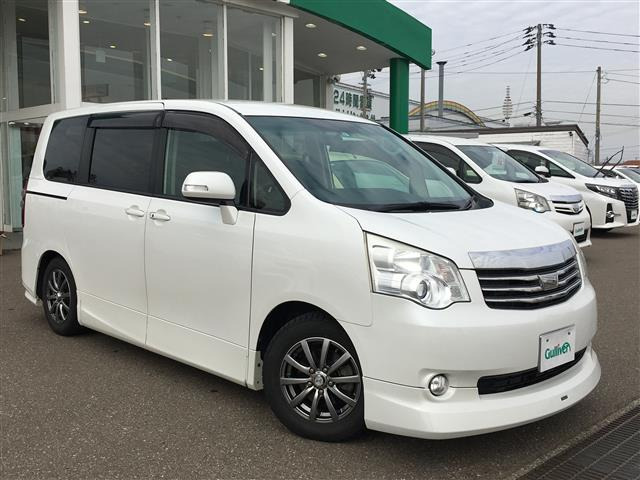 中古車 トヨタ ノア 2 0 X スペシャルエディション 4wd 4wd ワンオーナー の中古車詳細 41 000km ホワイトパールクリスタルシャイン 新潟県 139 8万円 中古車情報 中古車検索なら 車選びドットコム 車選び Com