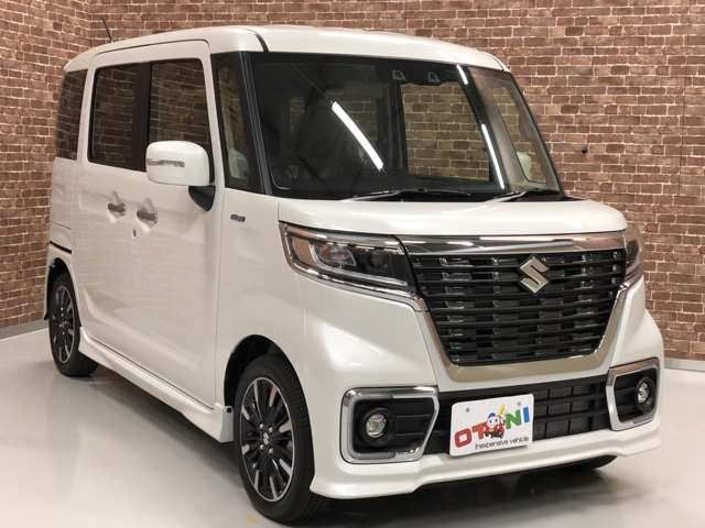 中古車 スズキ スペーシアカスタム ハイブリッド Hybrid Xs の中古車詳細 登録済未使用車 13km走行 パール 和歌山県 155 8万円 中古車情報 中古車検索なら 車選びドットコム 車選び Com