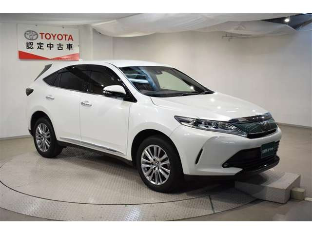 中古車 トヨタ ハリアー 2 0 プレミアム の中古車詳細 33 000km パールメタリック 大阪府 264万円 中古車情報 中古車 検索なら 車選びドットコム 車選び Com