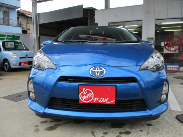 中古車 トヨタ アクア 1 5 G Hidヘッドライト バックカメラ Etc の中古車詳細 100 000km ブルー 愛媛県 45万円 中古車情報 中古車検索なら 車選びドットコム 車選び Com