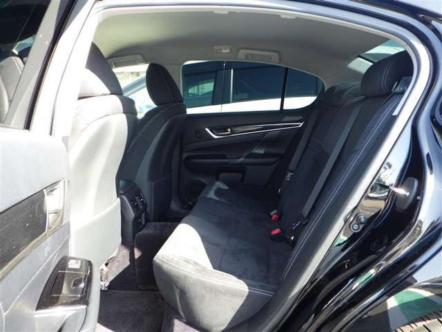 中古車 レクサス Gs250 の中古車詳細 40 000km ブラック 愛知県 176万円 中古車情報 中古車検索なら 車選びドットコム 車選び Com