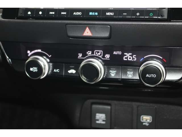 中古車 ホンダ フィット 1 3 ホーム の中古車詳細 8 000km グレー 山口県 163 9万円 中古車情報 中古車検索なら 車 選びドットコム 車選び Com