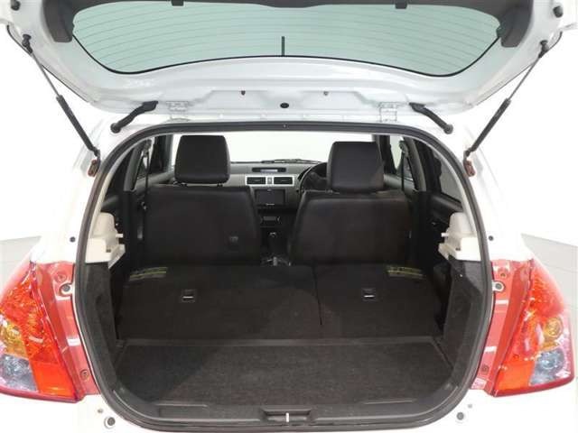 中古車 スズキ スイフト 1 2 スタイル の中古車詳細 85 000km パールメタリック 岐阜県 25万円 中古車情報 中古車検索なら 車選びドットコム 車選び Com