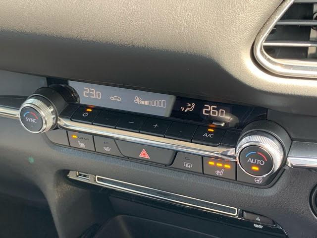 中古車 マツダ Cx 30 2 0 s プロアクティブ ツーリングセレクション の中古車詳細 7 000km ダークシルバーメタリック 愛知県 239 8万円 中古車情報 中古車検索なら 車選びドットコム 車選び Com