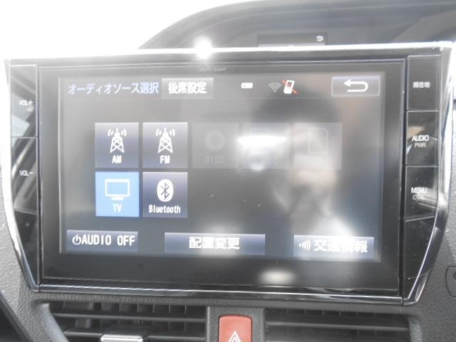 中古車 トヨタ エスクァイア 2 0 Gi の中古車詳細 39 000km パールメタリック 山口県 235 4万円 中古車情報 中古車 検索なら 車選びドットコム 車選び Com