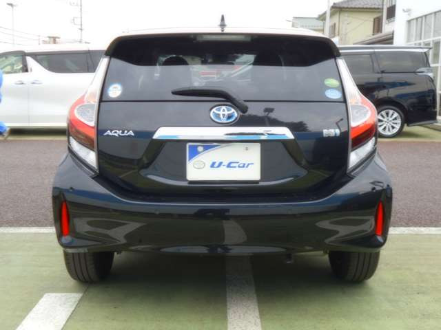 中古車 トヨタ アクア 1 5 S スタイルブラック の中古車詳細 2 000km ブラックメタリック 埼玉県 164万円 中古車情報 中古車検索なら 車選びドットコム 車選び Com