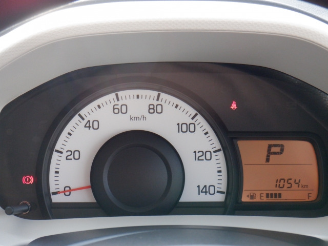 中古車 スズキ アルト F 4wd の中古車詳細 1 000km シロ 宮城県 70 8万円 中古車情報 中古車検索なら 車 選びドットコム 車選び Com