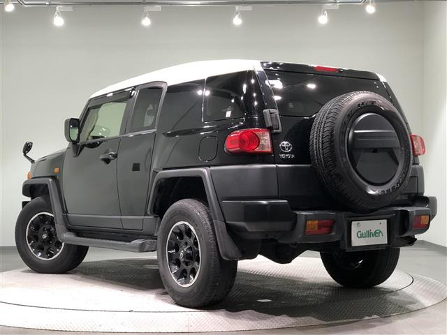 中古車 トヨタ Fjクルーザー 4 0 ブラックカラーパッケージ 4wd 4wd 修復歴無し の中古車詳細 45 000km ブラック ホワイト 愛知県 314 8万円 中古車情報 中古車検索なら 車選びドットコム 車選び Com