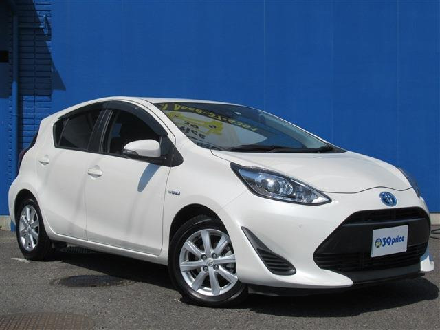 中古車 トヨタ アクア 1 5 S 純正ナビ 衝突軽減ブレーキ Etc の中古車詳細 12 000km パール 愛知県 128万円 中古車 情報 中古車検索なら 車選びドットコム 車選び Com